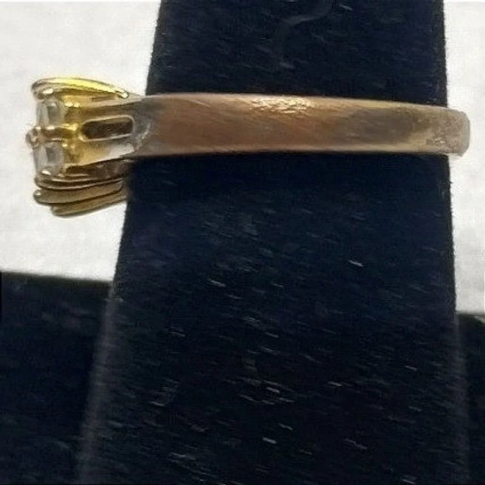 Vintage Gold Tone Two Row Cubic Zirconia Cluster Band Ring Size 8.25